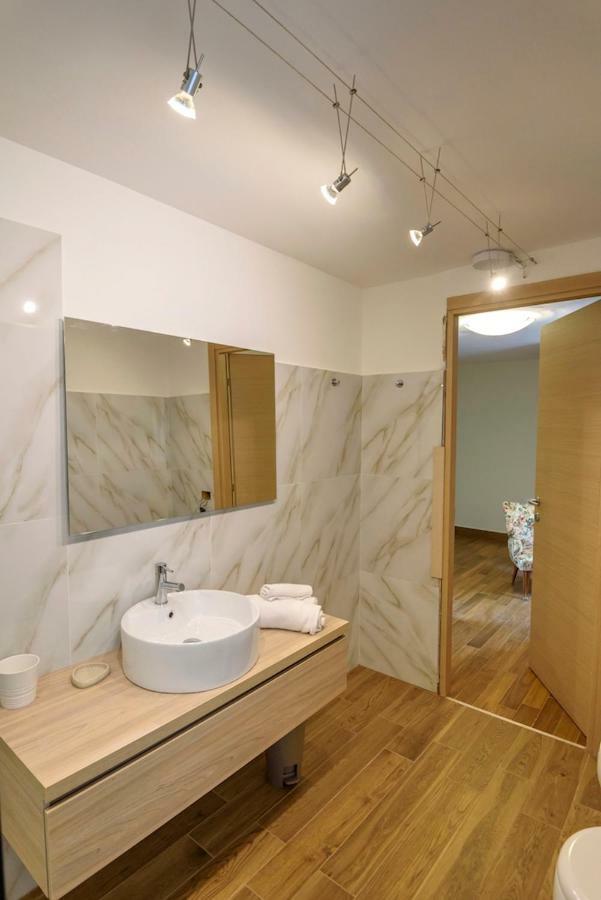 Maison Balu Villa Тори дел Бенако Екстериор снимка
